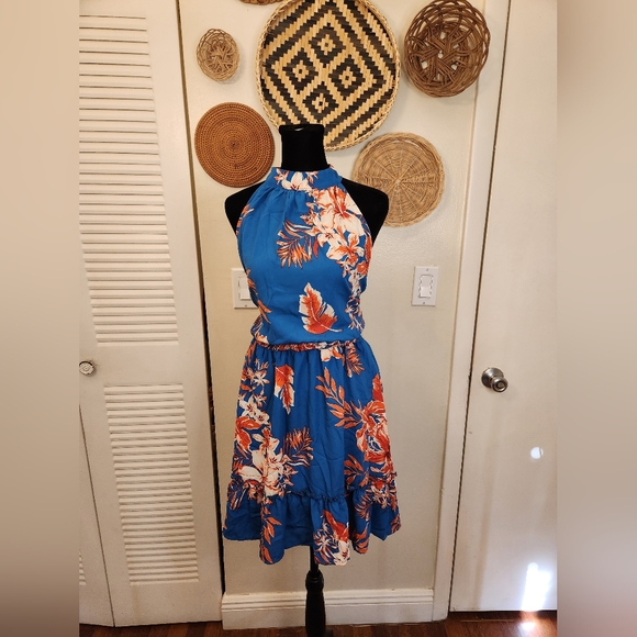 Blue Floral Sleeveless Mini Dress - Picture 7 of 12